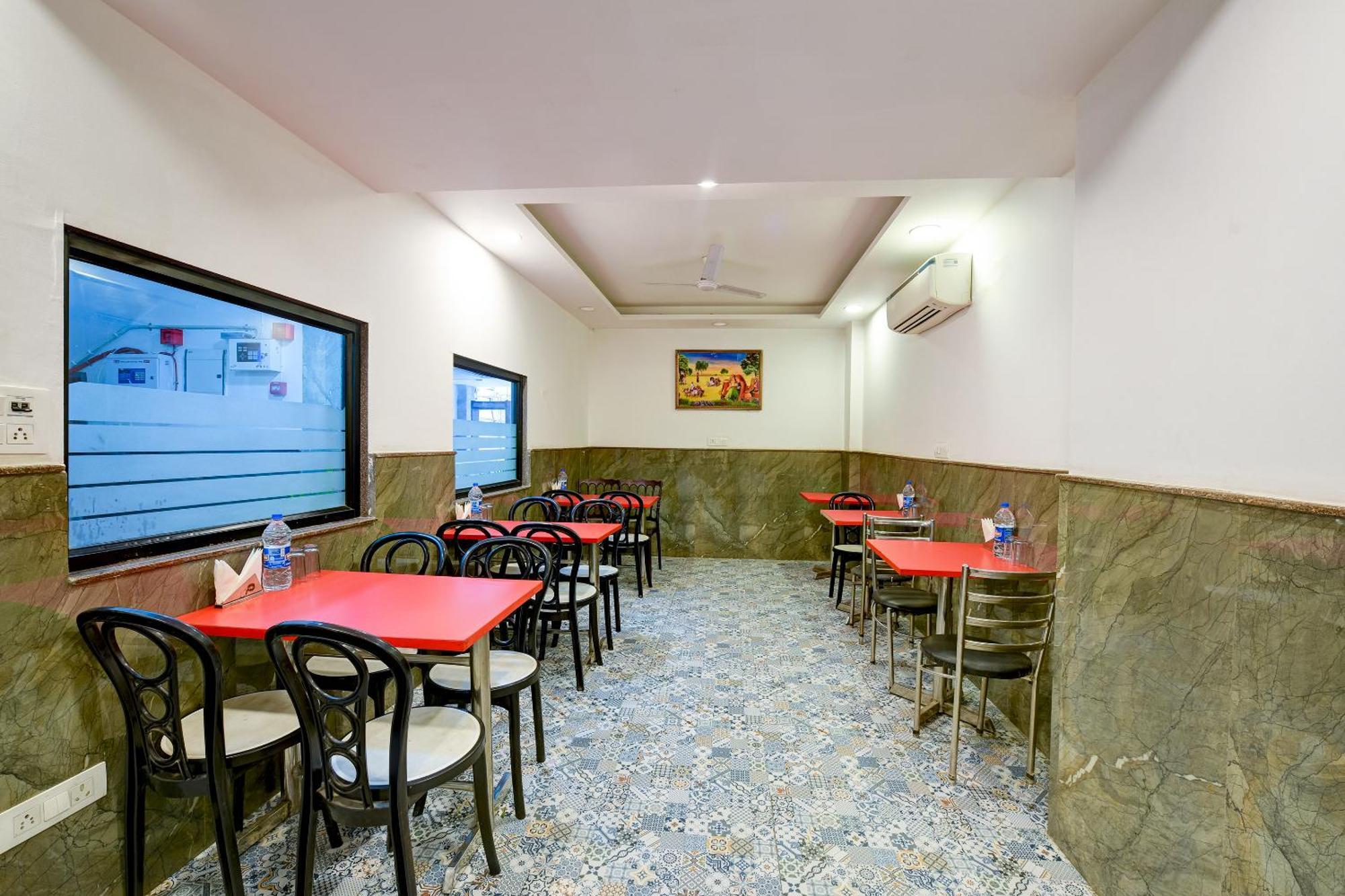 Glory Inn Near Delhi International Airport New Delhi Exteriör bild