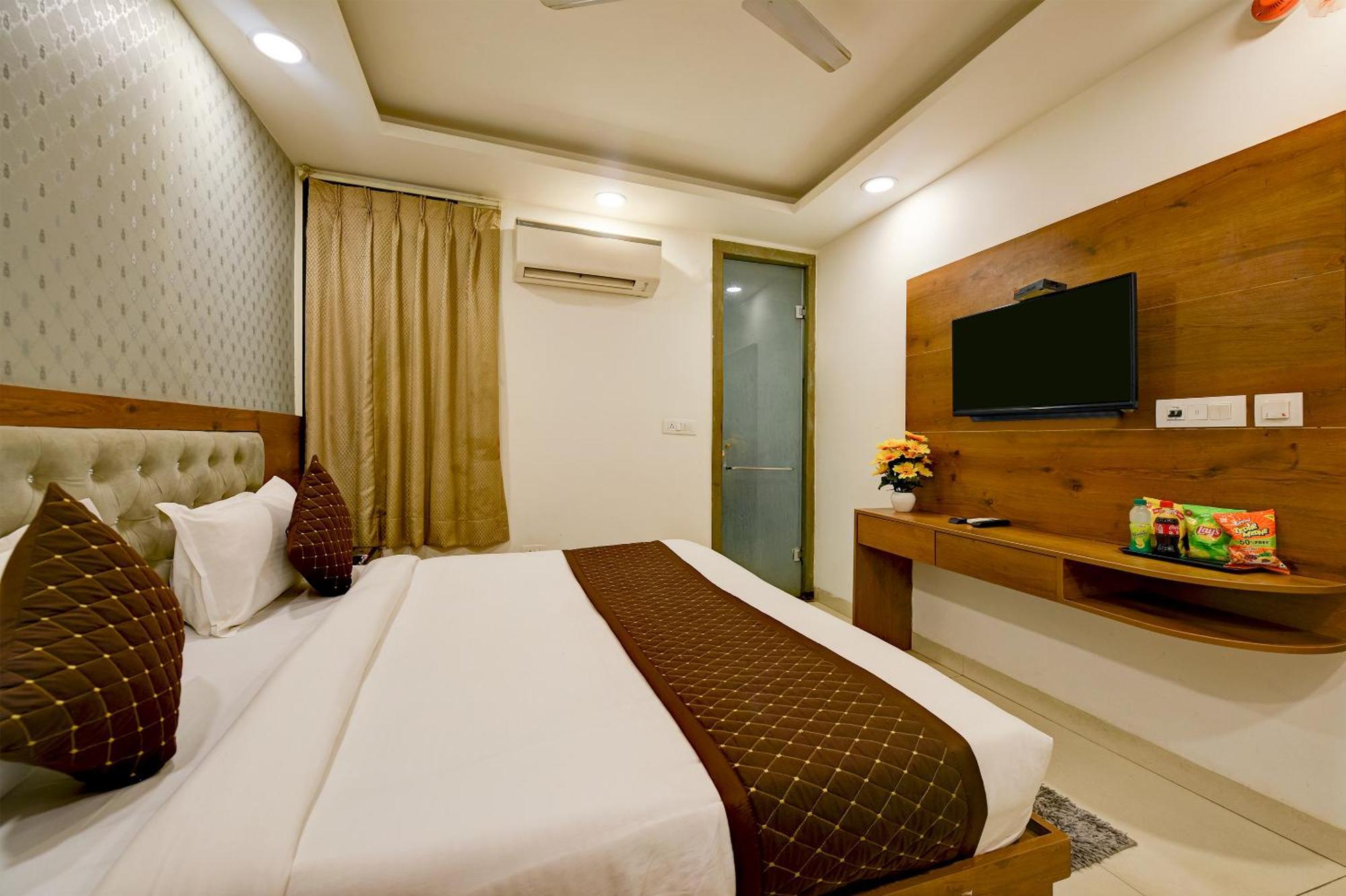 Glory Inn Near Delhi International Airport New Delhi Exteriör bild